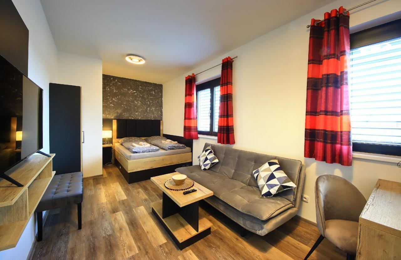 Apartmany Aswa Břeclav Exterior foto